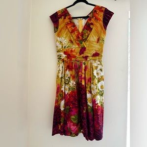 Retrolicious Floral Dress M
